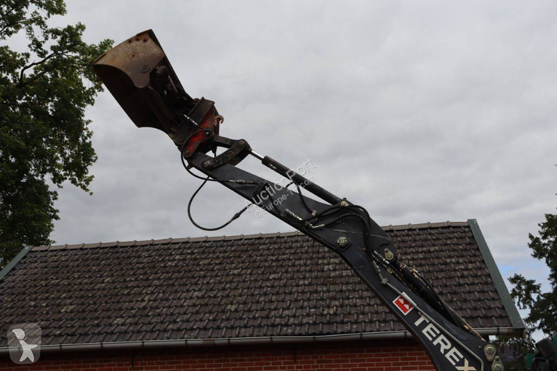 Excavator Terex