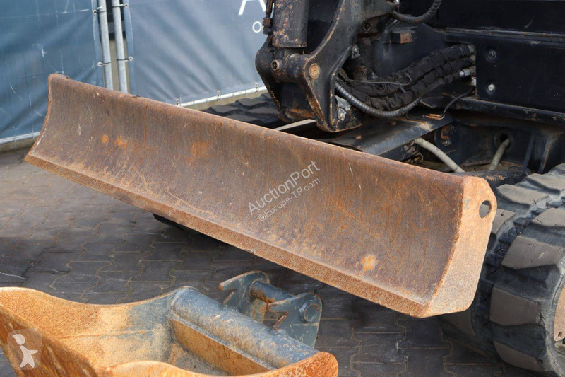 Escavadora Hitachi ZX52U-3 CLR