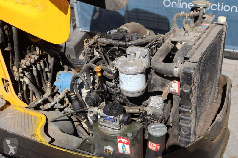 جرافة JCB