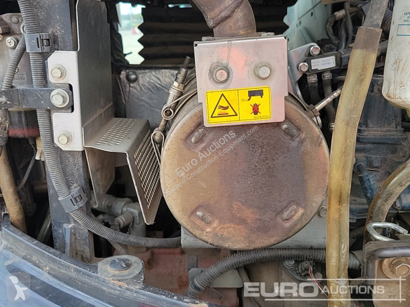 Lopatový nakládač Kubota U50-5