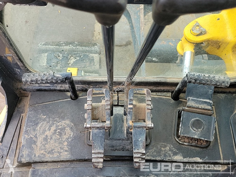 Escavatore Komatsu PC80MR-5