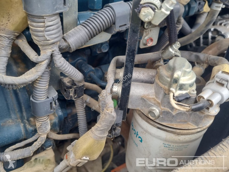Escavatore Kubota KX080-4
