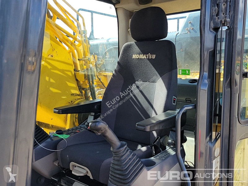 Escavatore Komatsu PC490LC-11