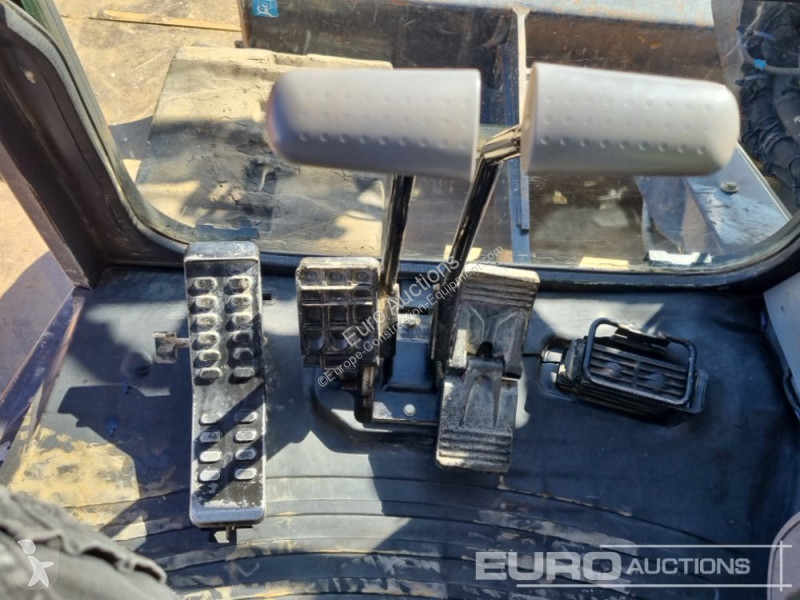 Escavatore Hitachi B-6