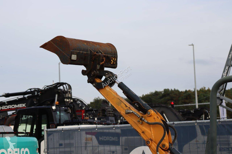 Excavator Hyundai HX10A