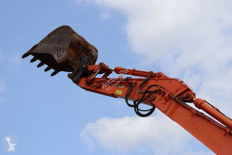 جرافة Hitachi ZX490LCH-6