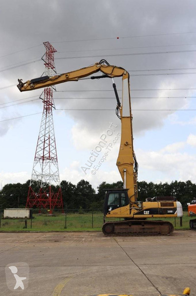 جرافة Caterpillar UHD