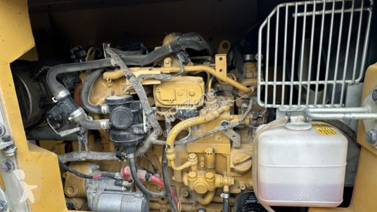 Rýpadlo Caterpillar 306cr clim à 47 500 € ht