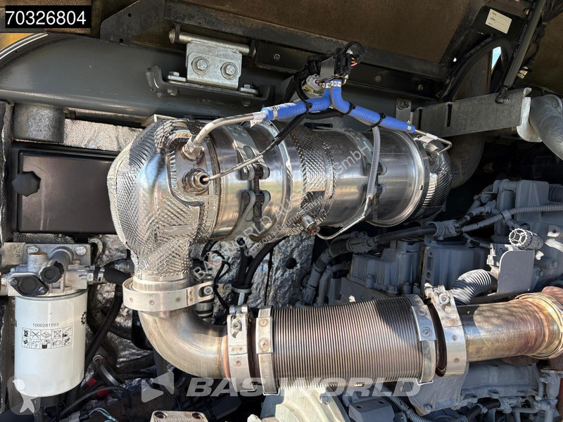 جرافة Wacker Neuson Powertilt
