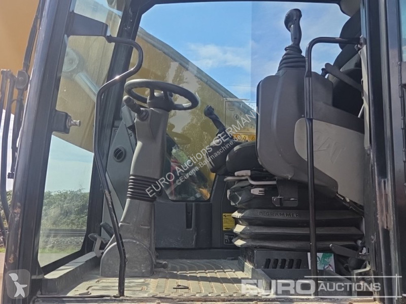 Graafmachine Caterpillar MH3024