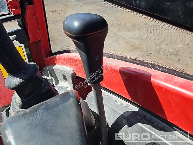 Экскаватор Volvo ECR25D