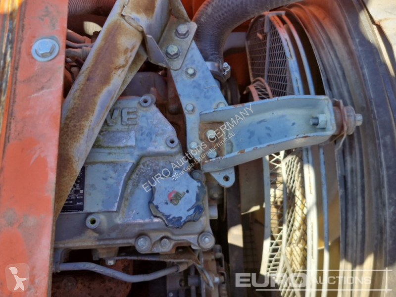 Rýpadlo Hitachi ZX225 USLC3