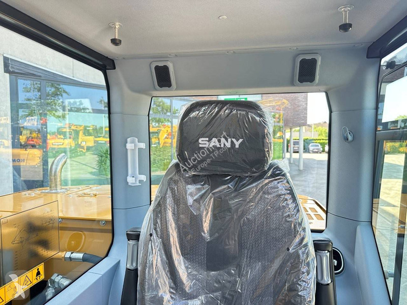 Rýpadlo Sany SY70C