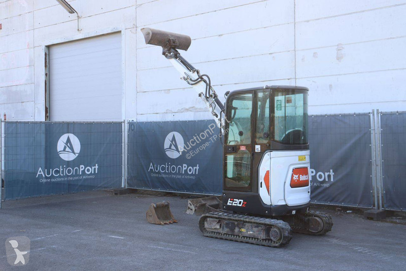 Rýpadlo Bobcat E20Z