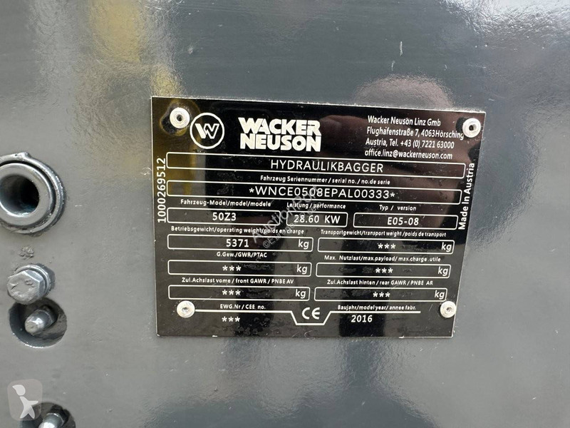 جرافة Neuson 50Z3