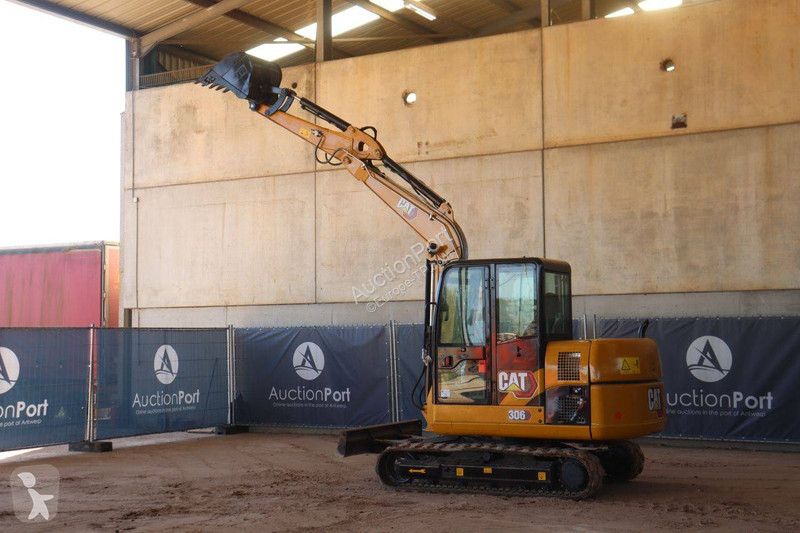 Excavator Caterpillar D