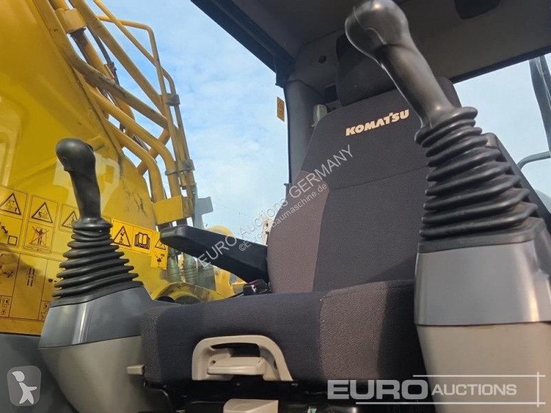 Багер Komatsu LC-11E0