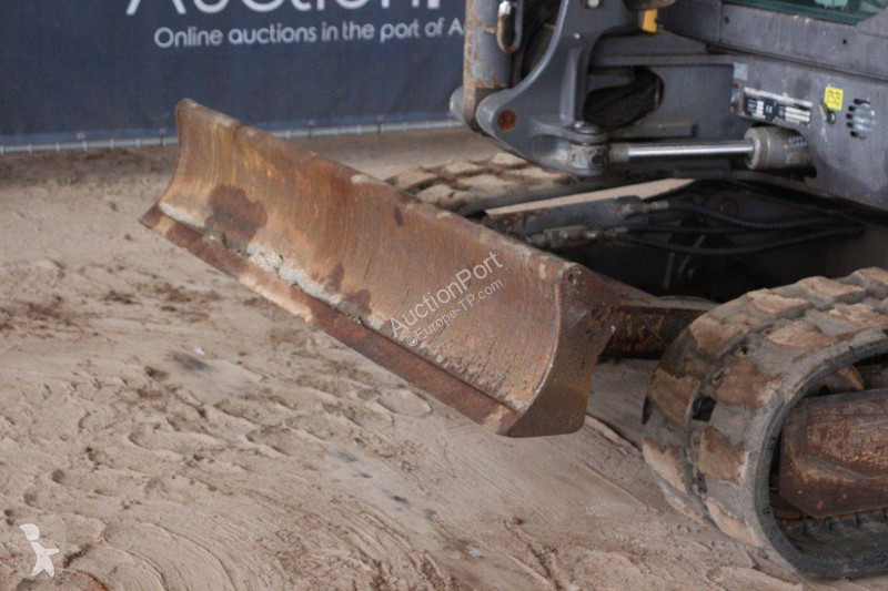 Excavadora Volvo ECR50D