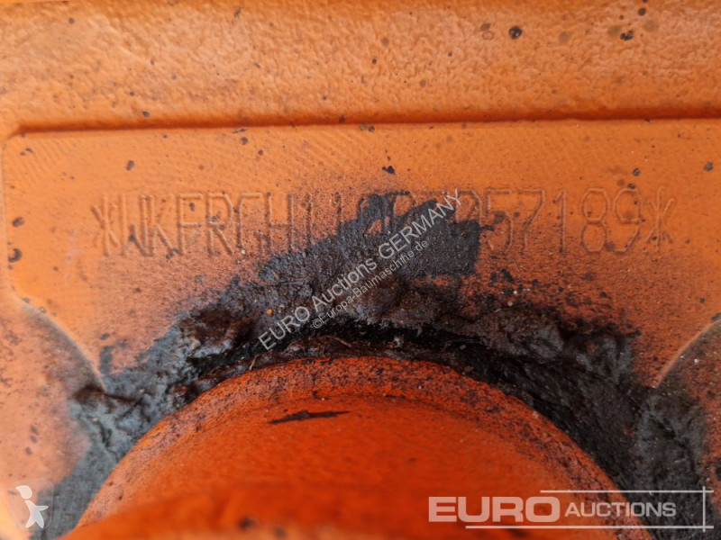 Багер Kubota U274