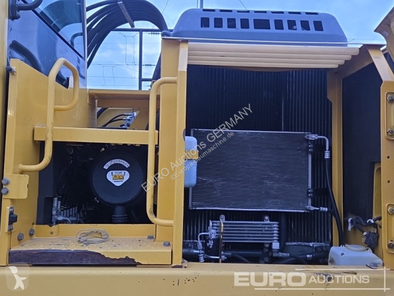 Екскаватор Komatsu