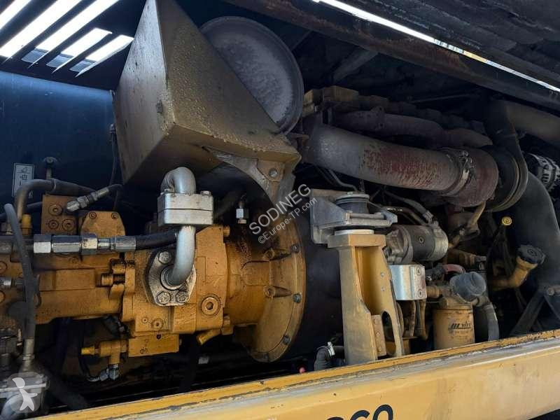 Skovel Caterpillar DMH