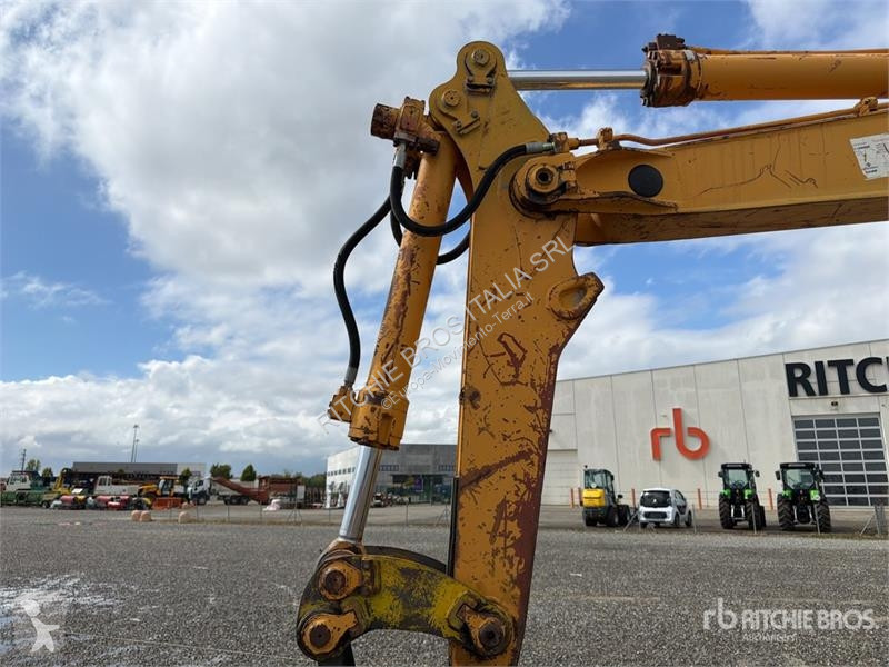 Екскаватор Liebherr