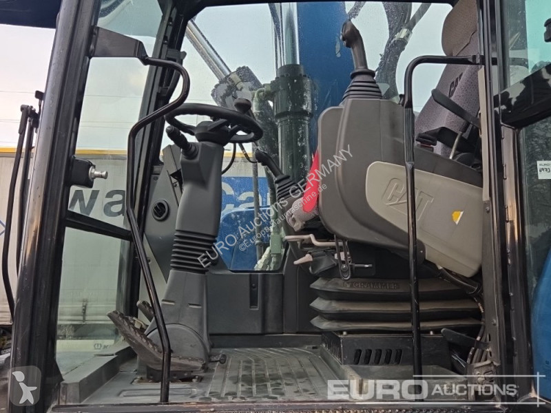 Kotrógép Caterpillar M320F