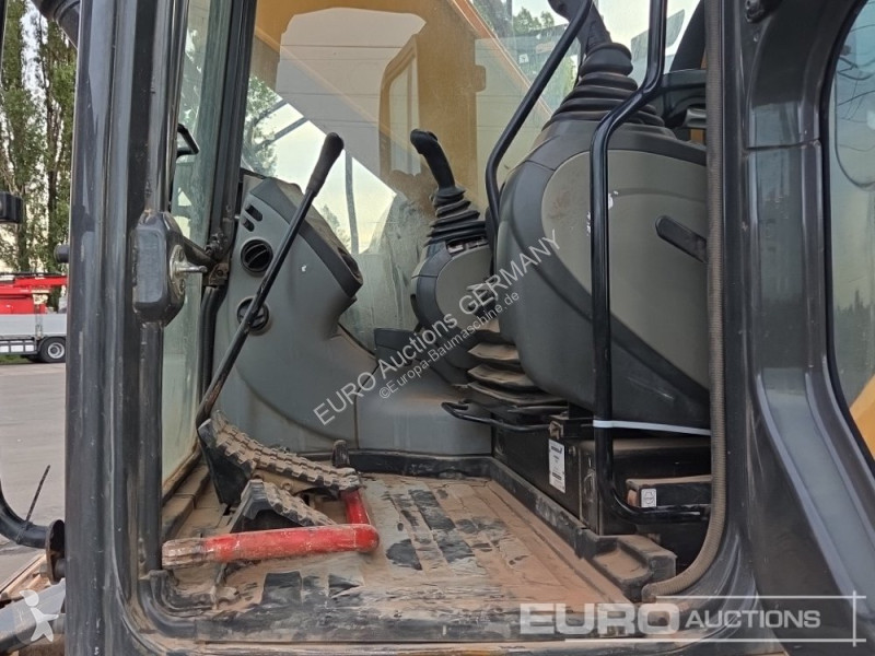 Skovel Case CX245D SR