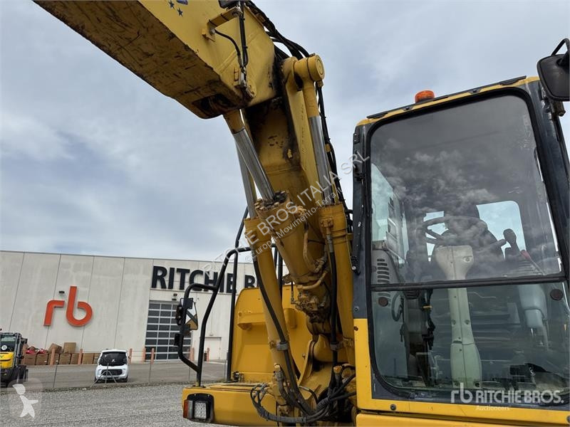 Escavadora Komatsu Wheel Excavator