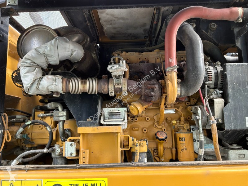 Graafmachine Caterpillar F
