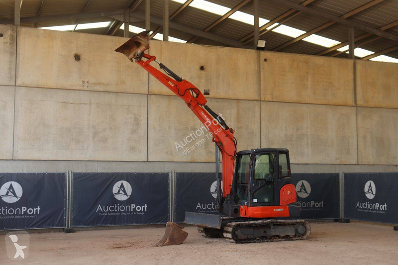 Excavadora Kubota KX165-5