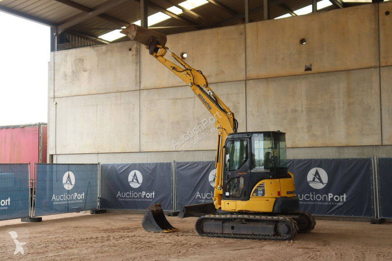 Excavadora Komatsu PC55MR