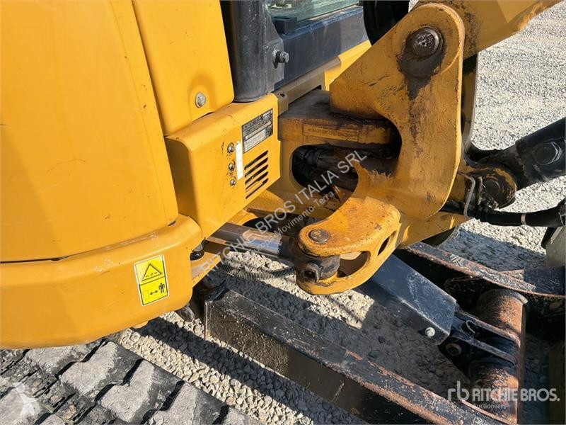 جرافة Caterpillar E Mini Excavator