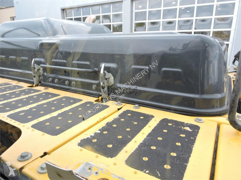 Skovel Komatsu HB215LC / PC210