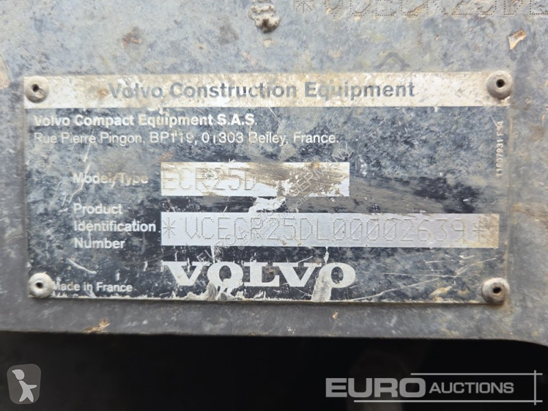 Rýpadlo Volvo ECR25D