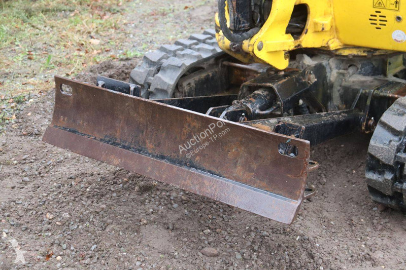 Багер Caterpillar