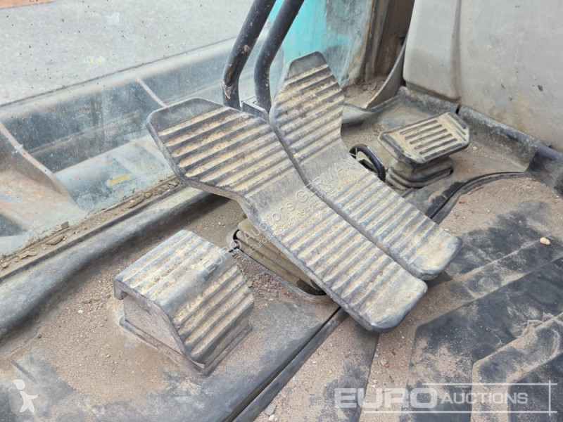 جرافة Kobelco SK85MSR-3E
