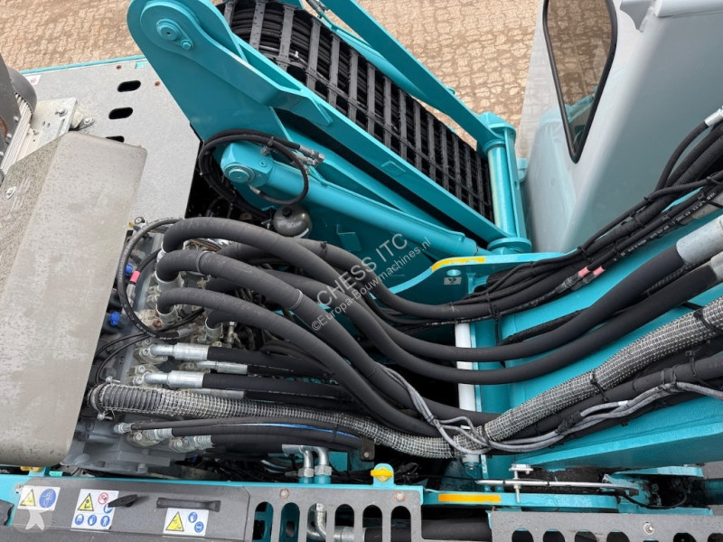 جرافة Sennebogen 825 E - 825 E - 825 E - 825 -