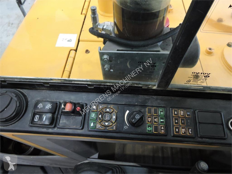 Escavadora Volvo EW60E