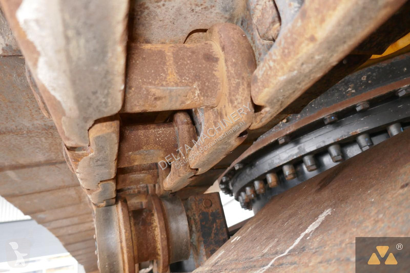 Excavator Caterpillar