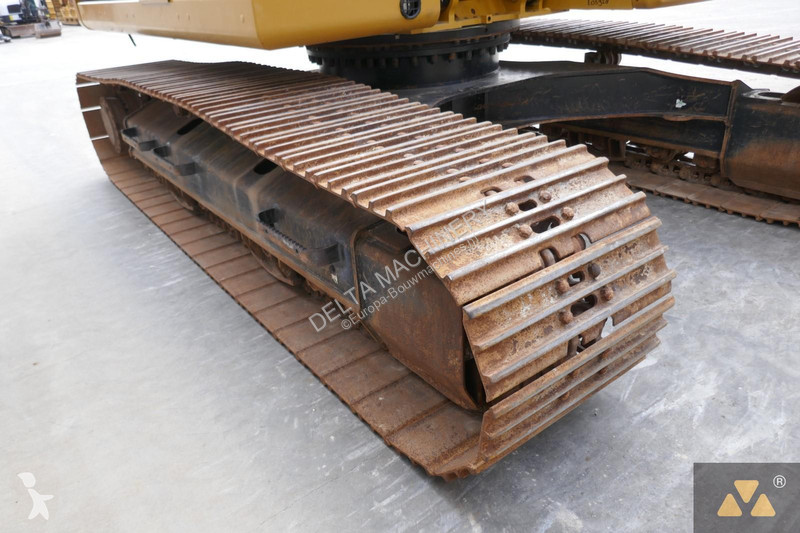 Escavatore Caterpillar