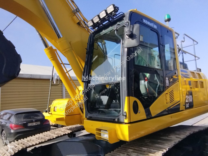 Excavator Komatsu PC210