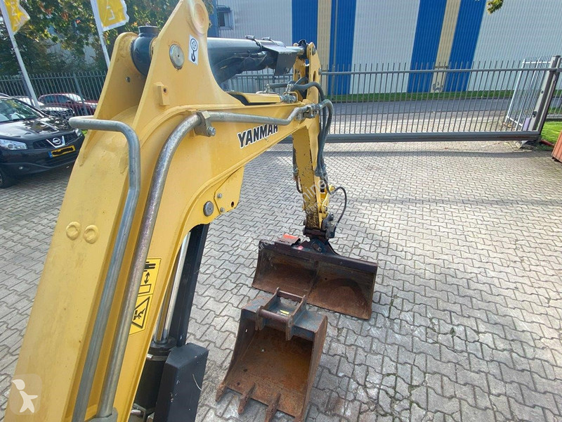 Escavatore Yanmar -4 NVT