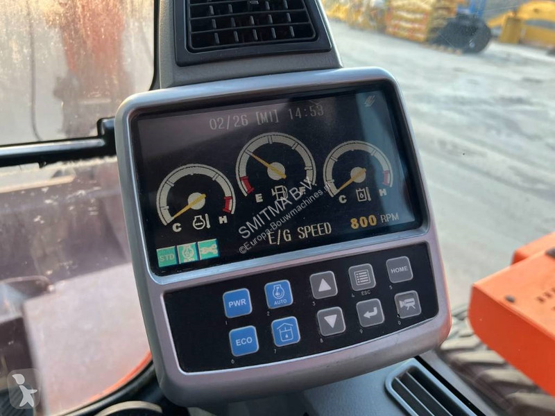 جرافة Doosan