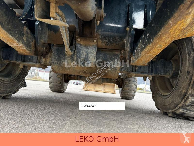 Skovl Hyundai Robex 55W-9A Mit Drei Löffeln