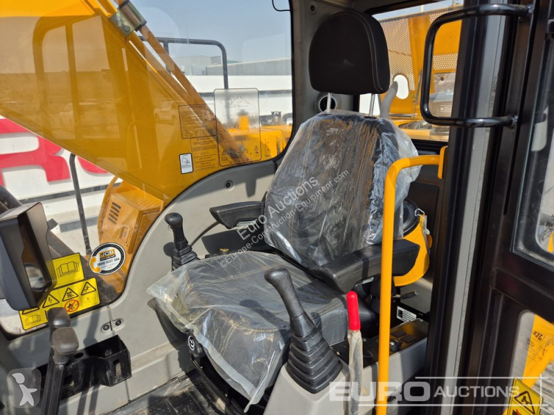 جرافة JCB JS215LC