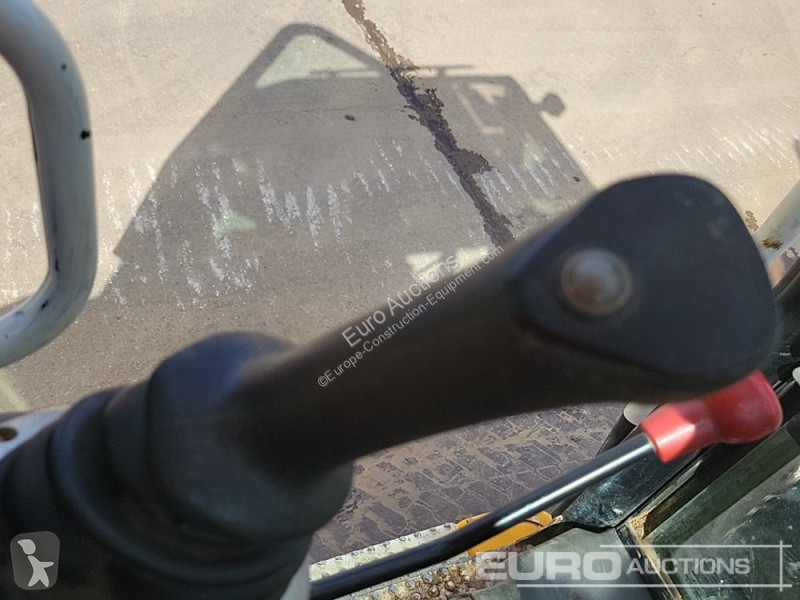 جرافة JCB 85Z-1 ECO
