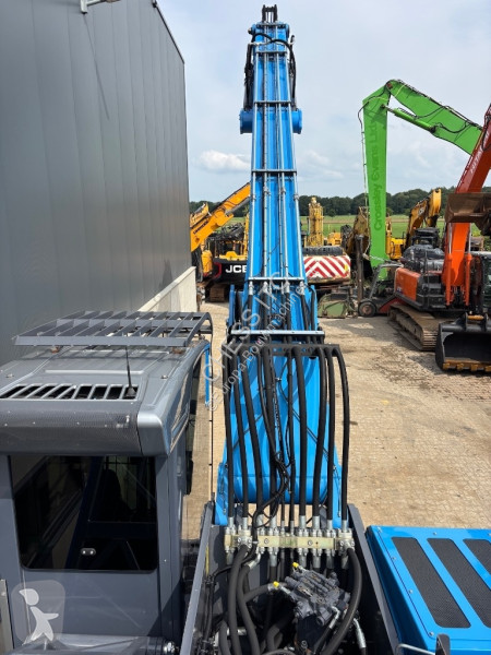 Excavator Fuchs F