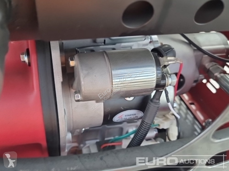 Escavadora JPC HT12