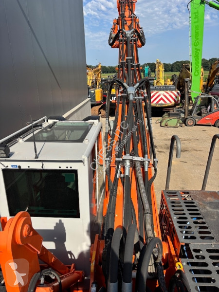 Excavator Sennebogen 825 M - 825 E - 825M - 825E